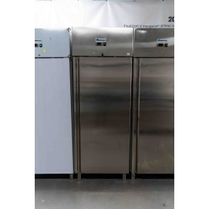Dulap frigorific, volum 700 litri, temperatura de lucru 2/+8grC, 3 polite, Second Hand